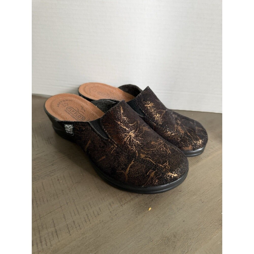 Fly Flot sz 38 Brown and Gold/Copper Metallic Slip On Comfort Mule Clogs